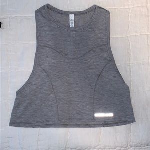 gray lulu lemon tank